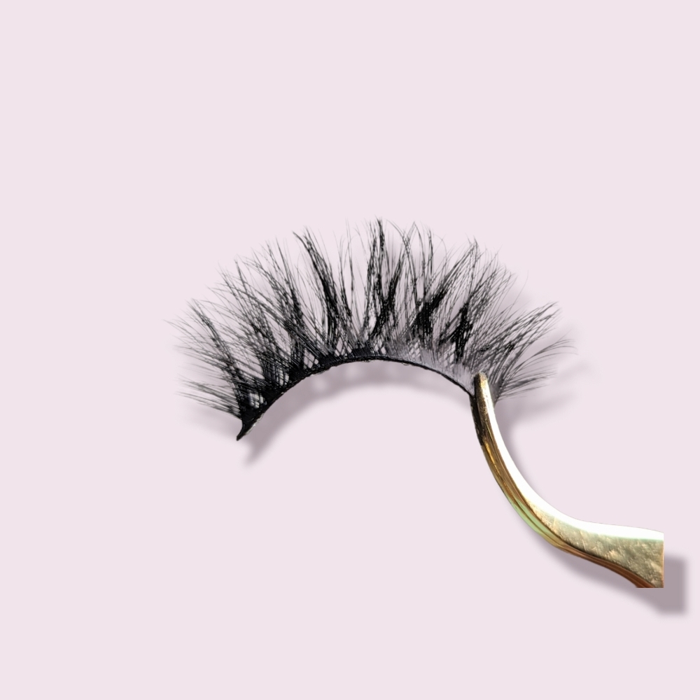 100 % cruelty free lashes